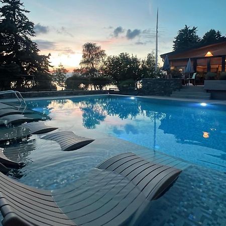 Lago Hotel Lagadin Extérieur photo