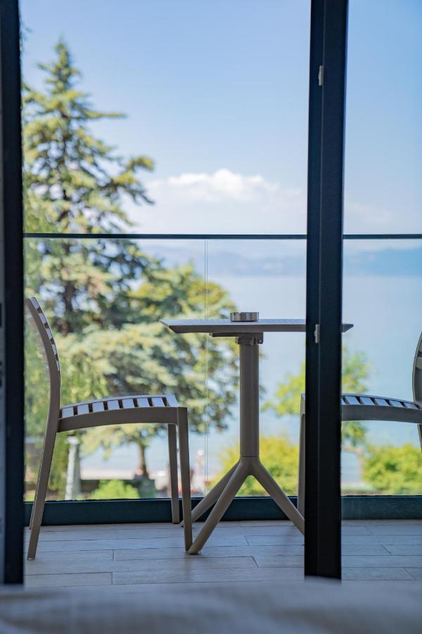 Lago Hotel Lagadin Extérieur photo